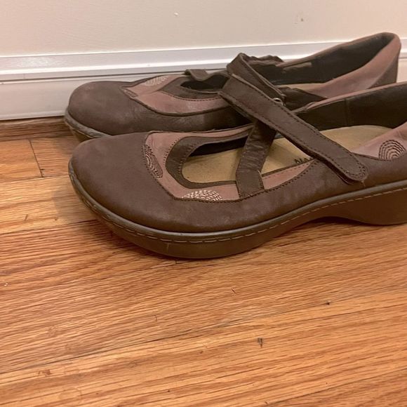 NAOT Shell Collection Lagos Mauve and Brown Mary Jane Style Shoes Size 39 - Picture 6 of 13